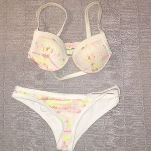 Victoria’s Secret Bikini